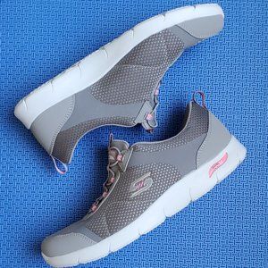 Skechers Arch Fit Refine - Her Best